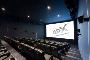 Entrée du cinéma Pathé Belle Épine dans le centre commercial de Thiais